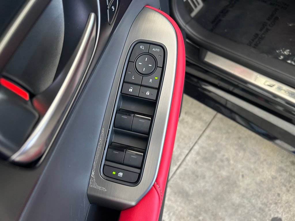 Used 2026 Lexus IS 350 F Sport w/ Technology Package RWD image 37