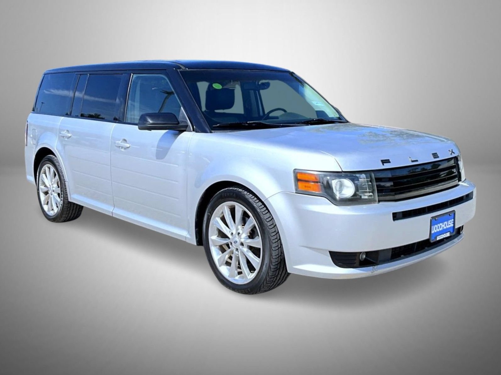 Used 2012 Ford Flex Titanium w/ Equipment Group Order Code AWD/4WD image 3