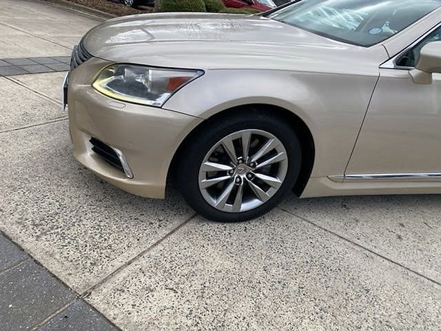 Used 2014 Lexus LS 460 AWD image 7
