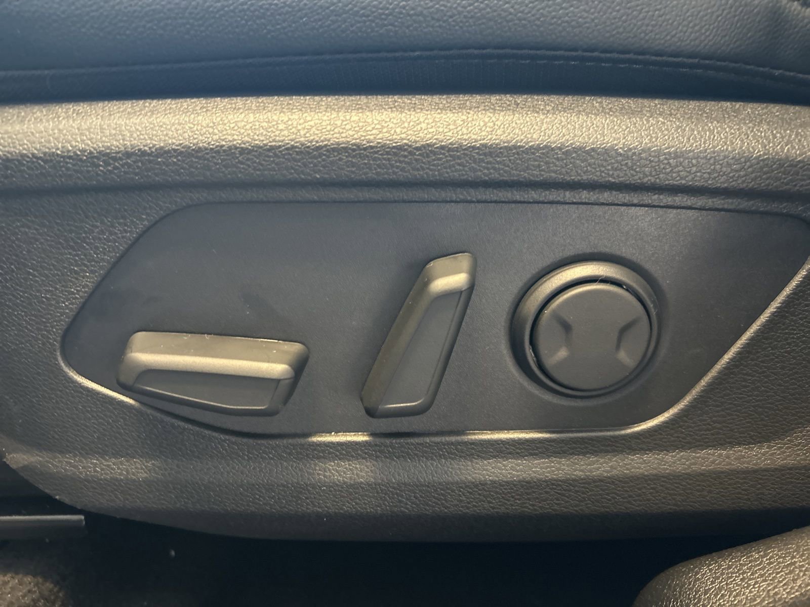 New 2026 Kia Sportage EX image 16