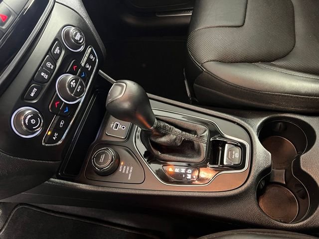 Certified 2020 Jeep Cherokee Limited AWD/4WD image 27