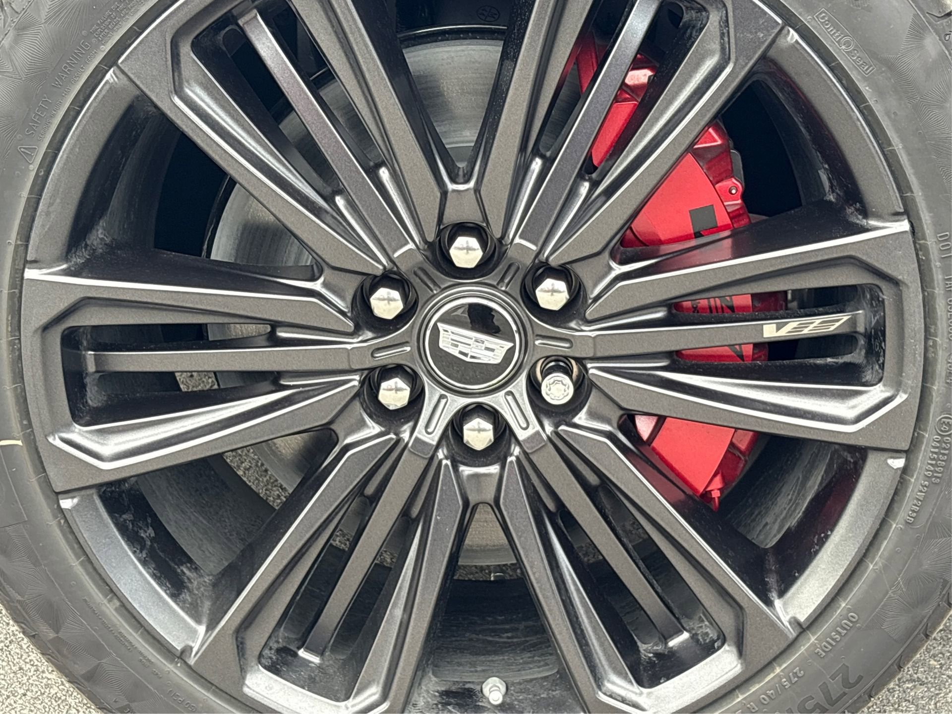 New 2026 Cadillac Lyriq V AWD/4WD image 13
