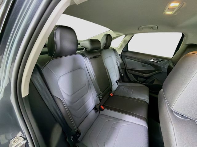 Certified 2025 Volkswagen Jetta SEL FWD image 27