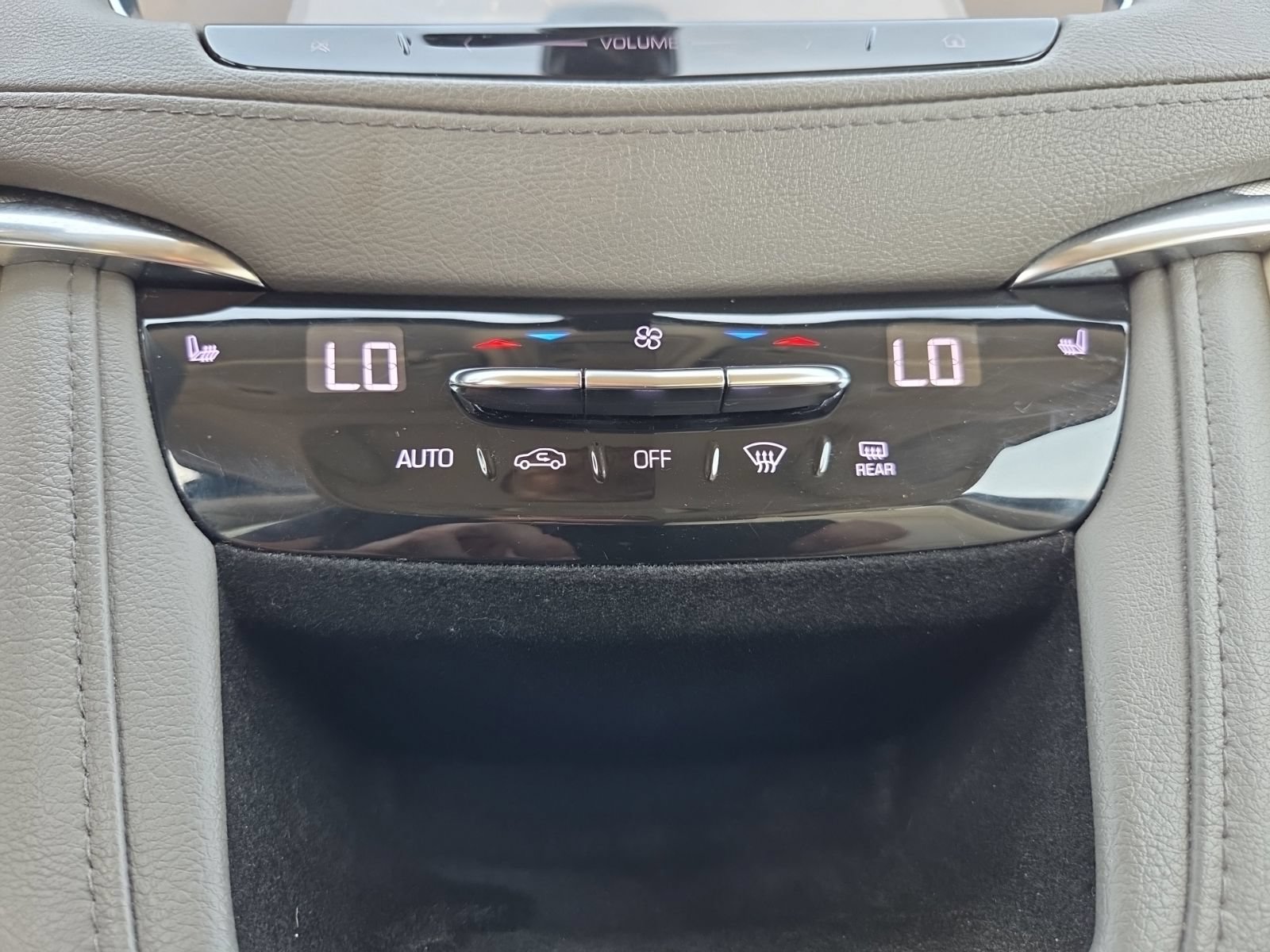Used 2019 Cadillac XT5 Luxury FWD image 29