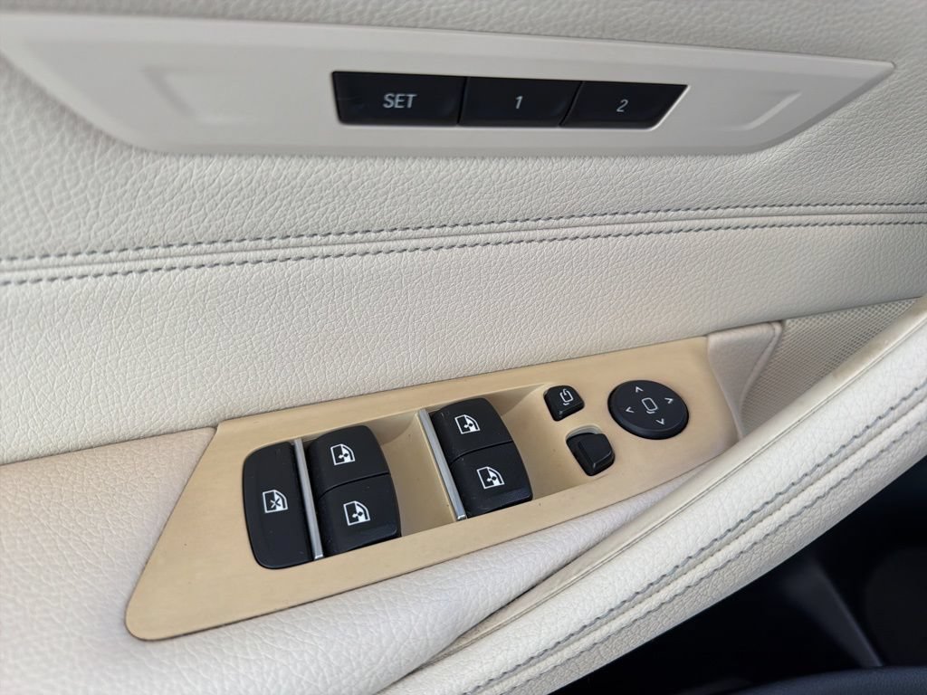 Used 2019 BMW 540i w/ Convenience Package RWD image 6