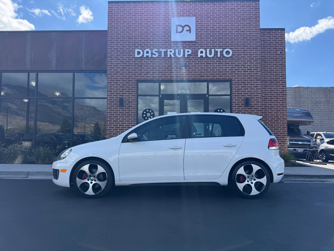 Used 2012 Volkswagen Golf 4-Door image 14