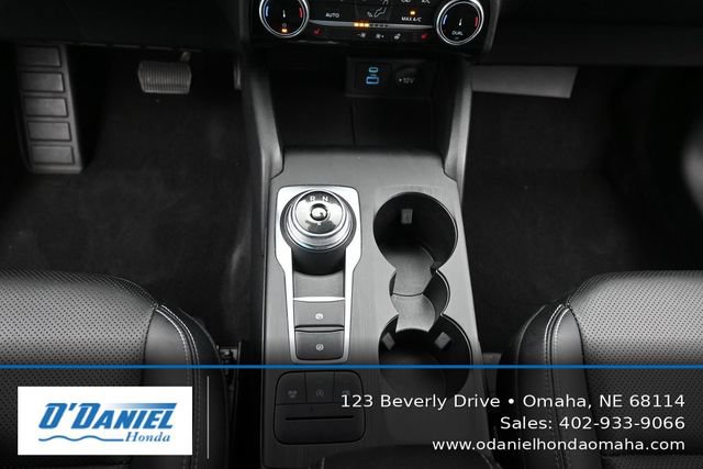 Used 2022 Ford Escape Titanium AWD/4WD image 32