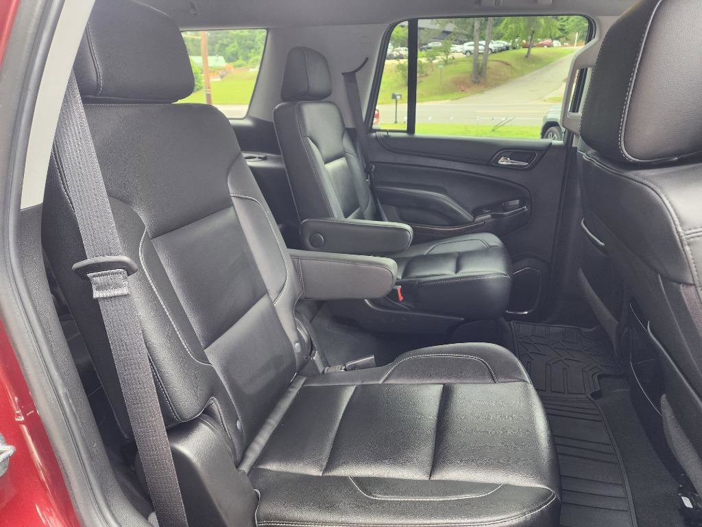 Used 2019 Chevrolet Tahoe LT w/ Luxury Package AWD/4WD image 10