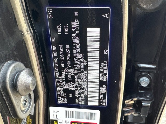 Certified 2022 Toyota Highlander XLE image 34