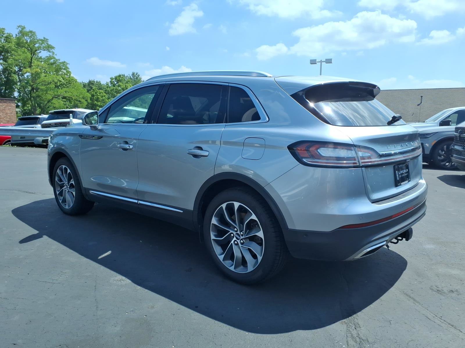 Used 2022 Lincoln Nautilus Reserve w/ Equipment Group 201A AWD/4WD image 5