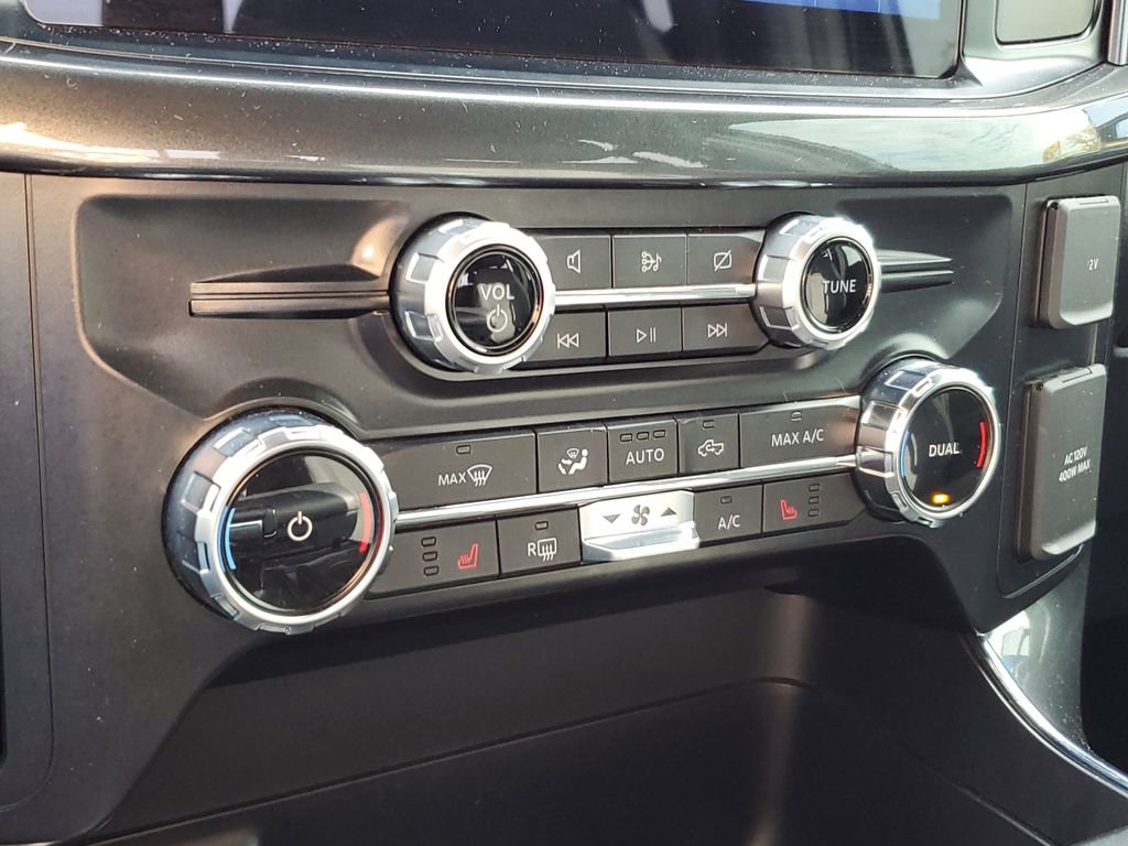 Used 2022 Ford F150 XLT w/ Equipment Group 302A High image 23