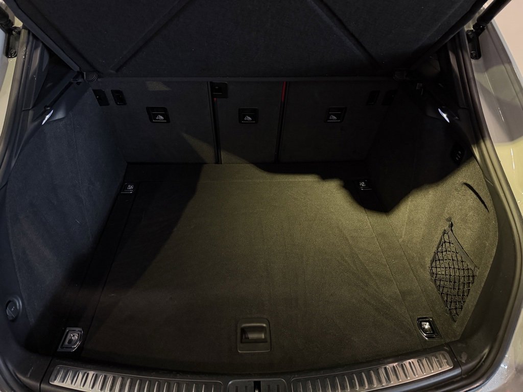 Used 2024 Porsche Macan GTS image 42