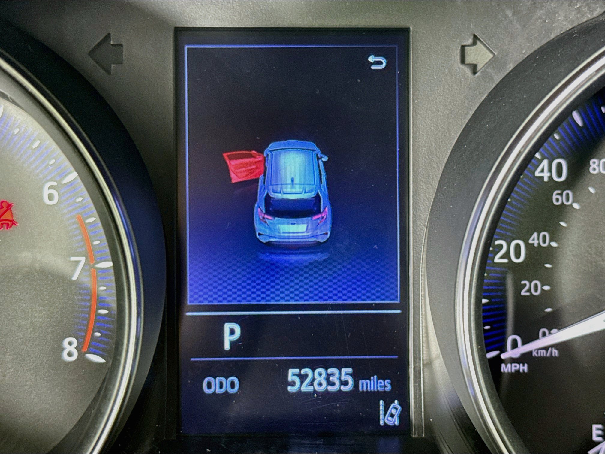Used 2020 Toyota C-HR LE FWD image 14
