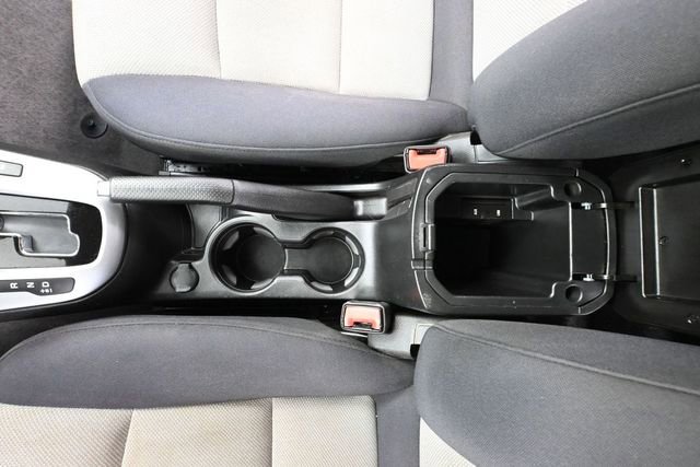 Used 2013 Chevrolet Cruze LS FWD image 30