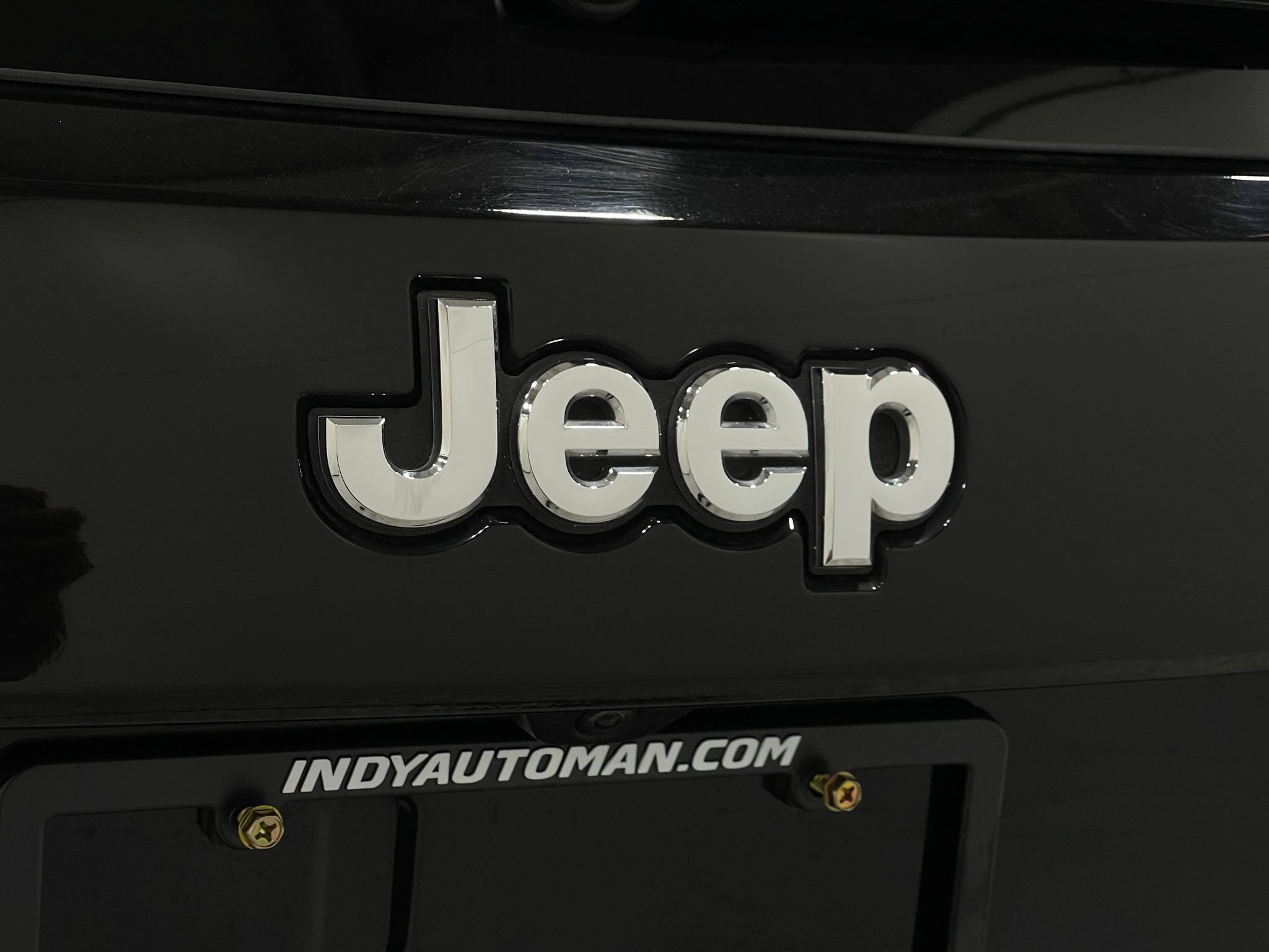 Used 2021 Jeep Grand Cherokee Laredo X AWD/4WD image 37