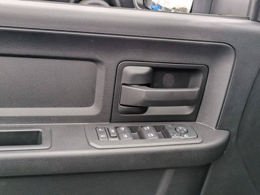 New 2026 RAM 3500 Tradesman AWD/4WD image 11