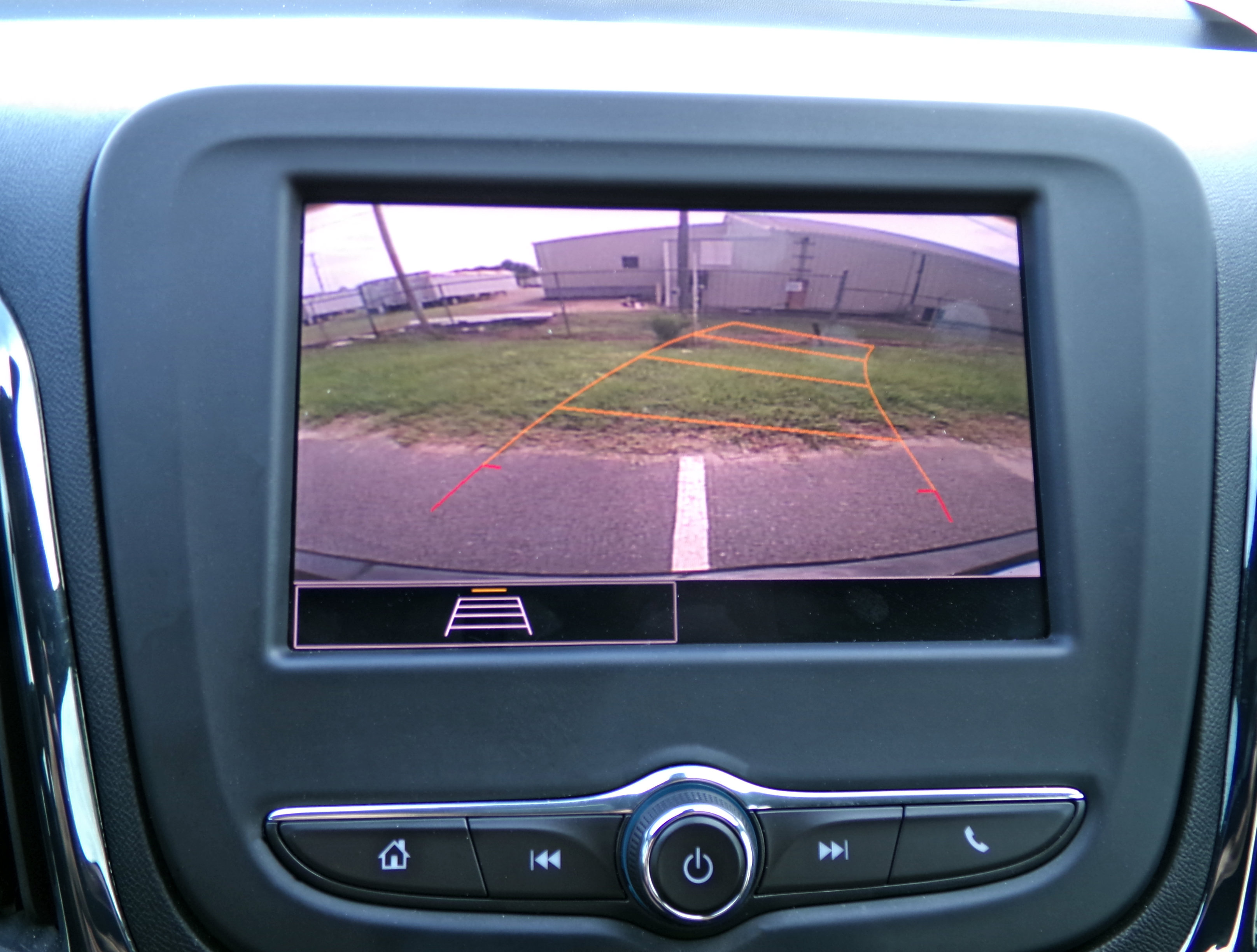 Used 2023 Chevrolet Equinox RS FWD image 10