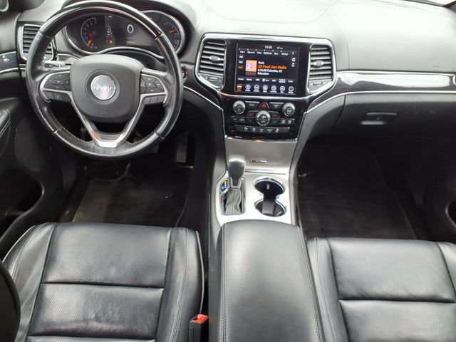 Used 2019 Jeep Grand Cherokee Overland AWD/4WD image 12