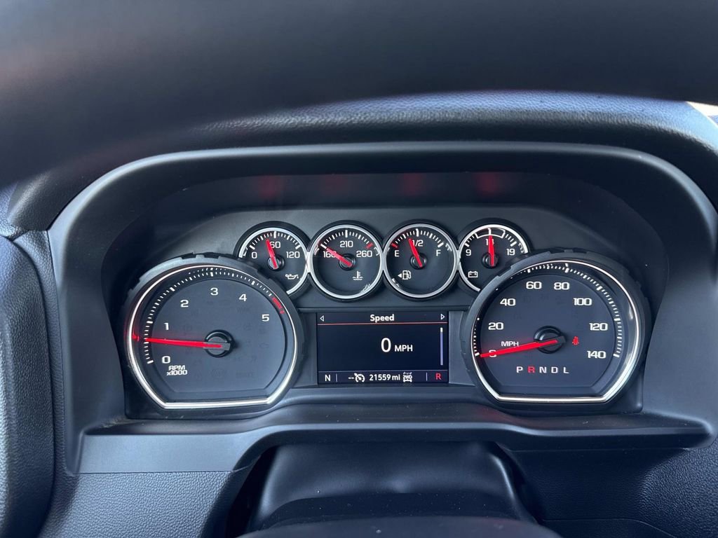 Used 2023 Chevrolet Silverado 2500 Custom w/ Custom Value Package image 30