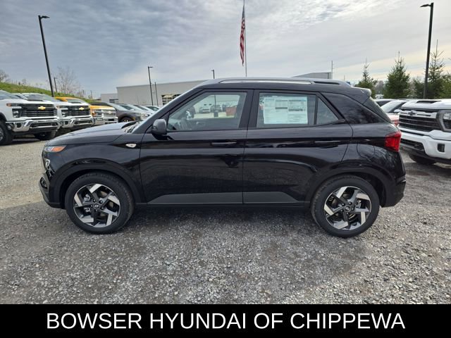 New 2026 Hyundai Venue SEL video 2