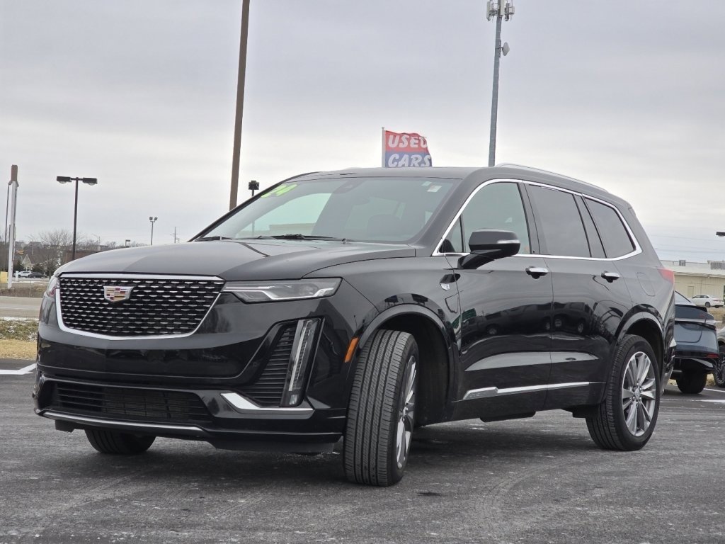 Used 2024 Cadillac XT6 Premium Luxury w/ LPO, Floor Liner Package image 11