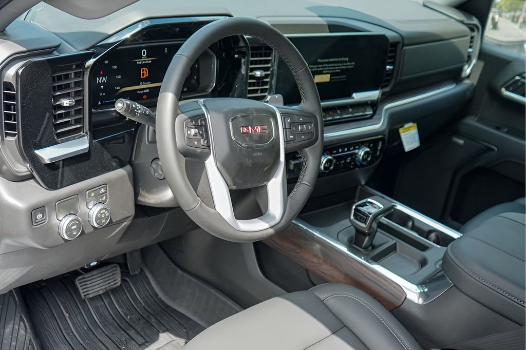 New 2026 GMC Sierra 1500 SLT image 9