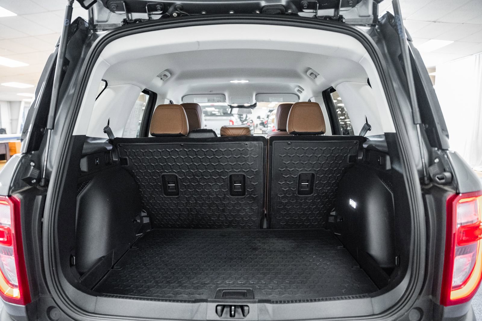 Used 2024 Ford Bronco Sport Outer Banks w/ Tech Package image 21