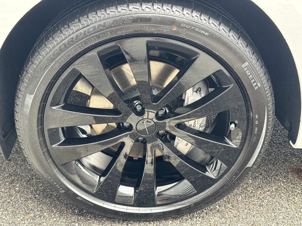 New 2026 Land Rover Range Rover Sport Dynamic SE AWD/4WD image 11