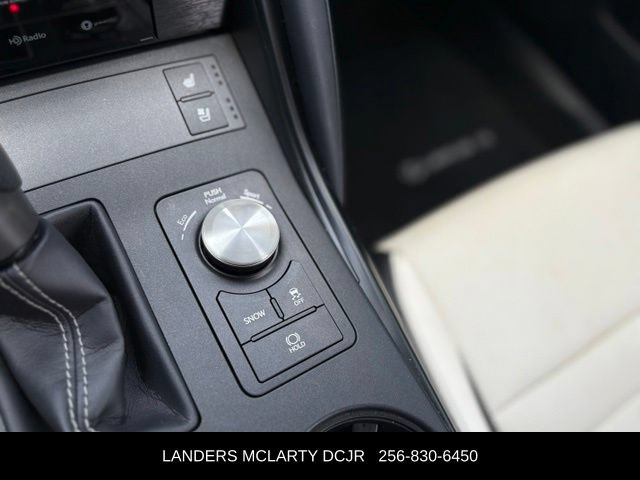 Used 2022 Lexus IS 350 F Sport RWD image 24