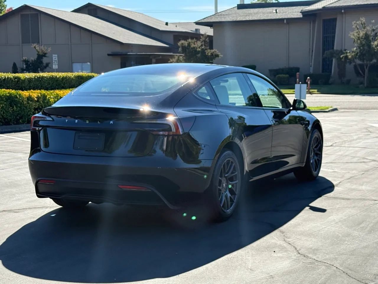 Used 2025 Tesla Model 3 Long Range image 5