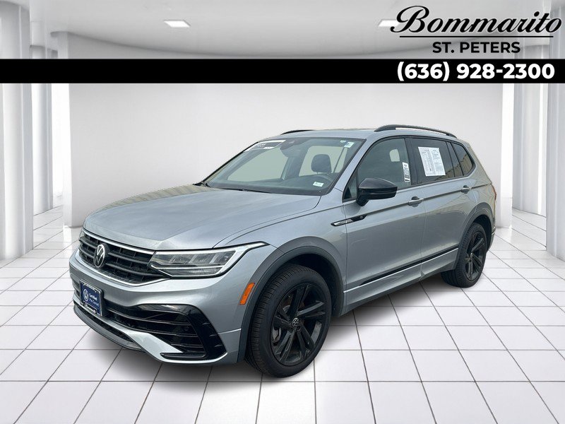 Used 2024 Volkswagen Tiguan SE R-Line w/ MDO Package, Two-Row image 1