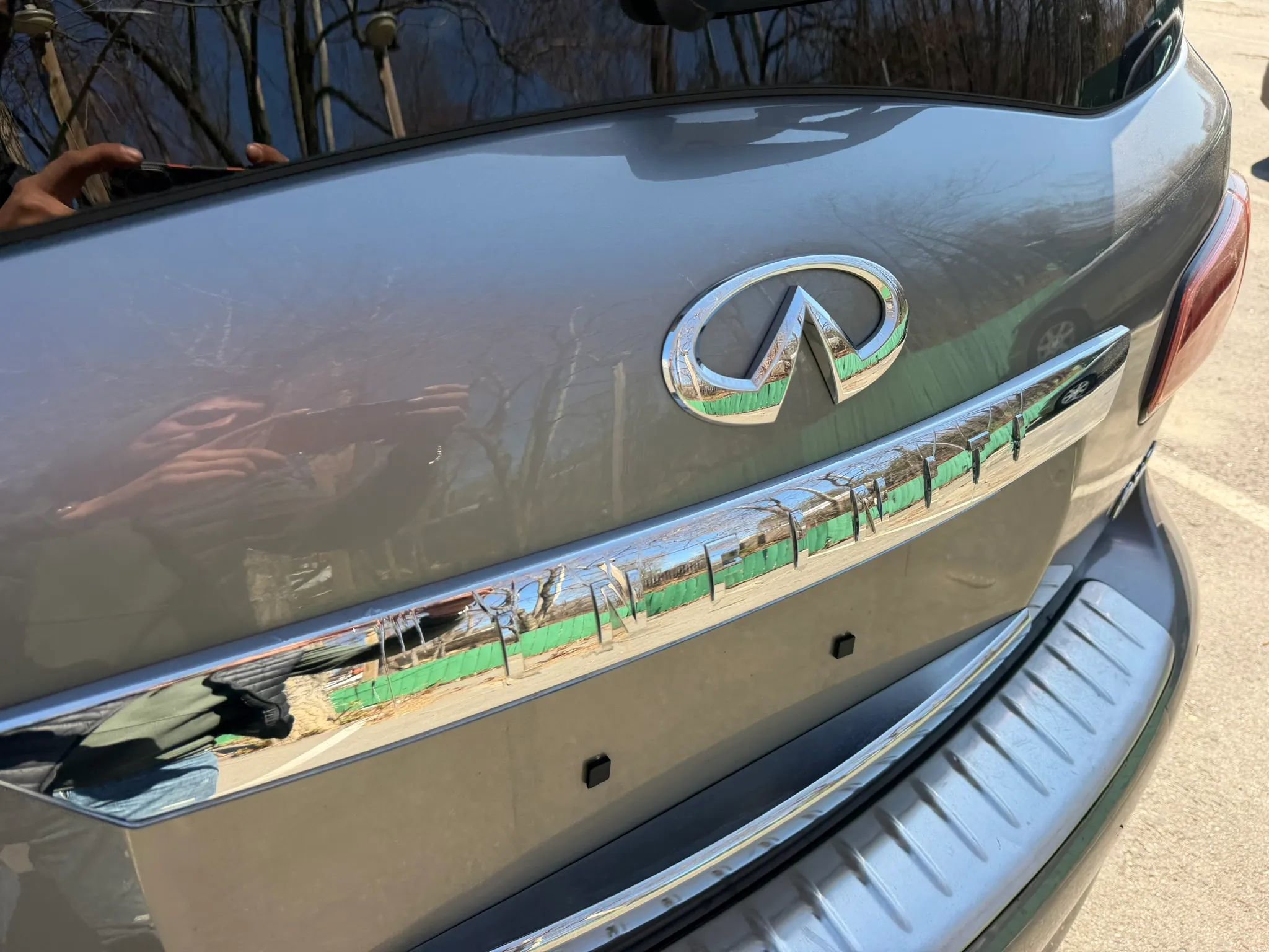 Used 2012 INFINITI QX56 4WD w/ Theater Pkg image 13