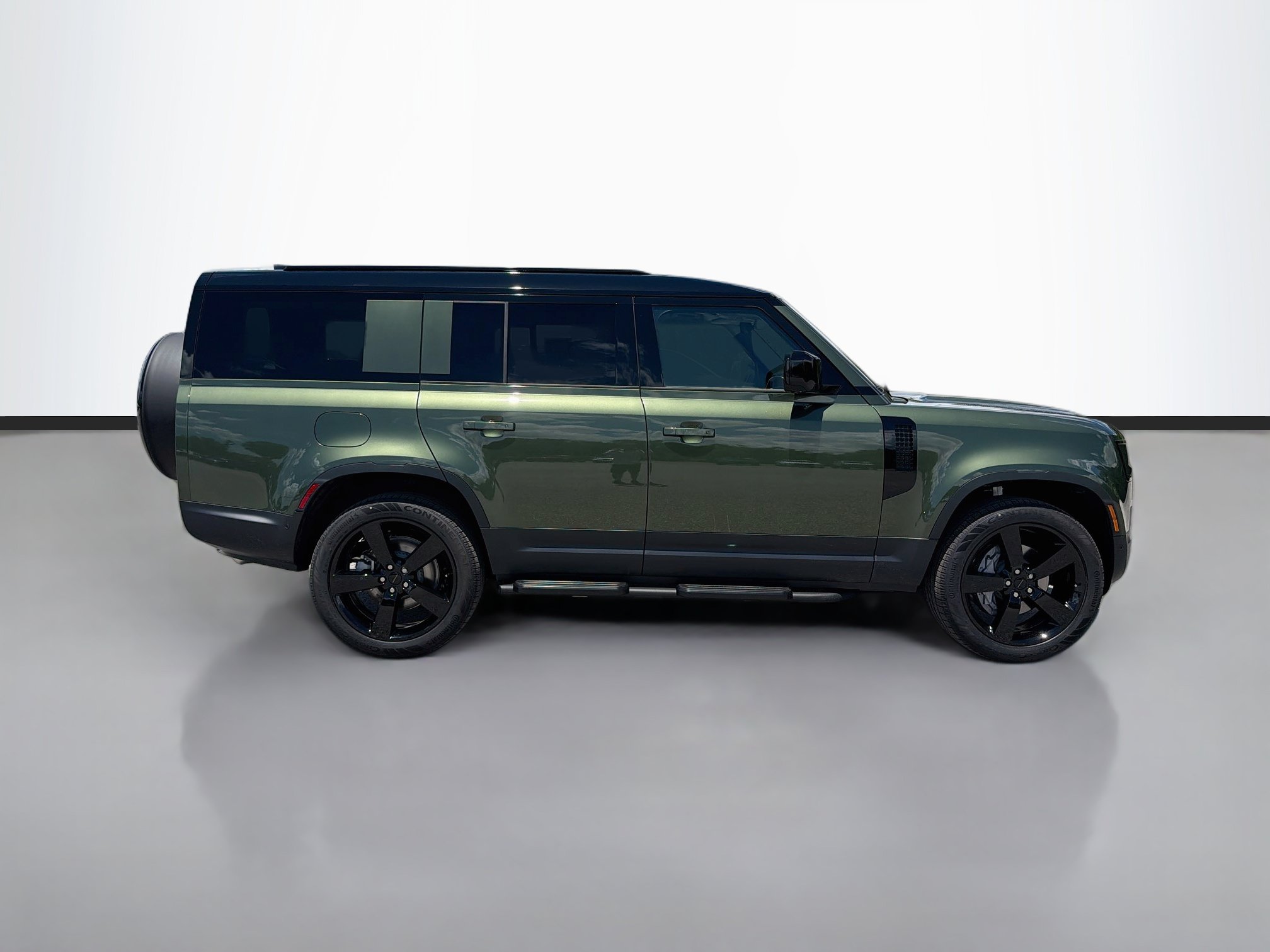 New 2026 Land Rover Defender 130 S AWD/4WD image 5