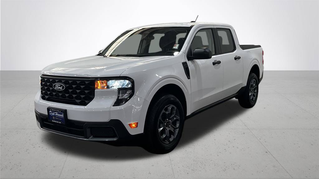 Certified 2026 Ford Maverick XLT w/ Equipment Group 301A AWD/4WD image 2