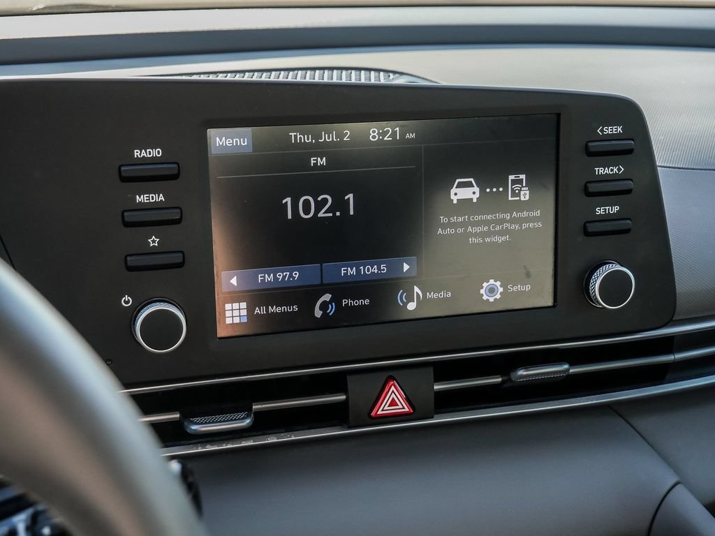 Used 2025 Hyundai Elantra Sport FWD image 32