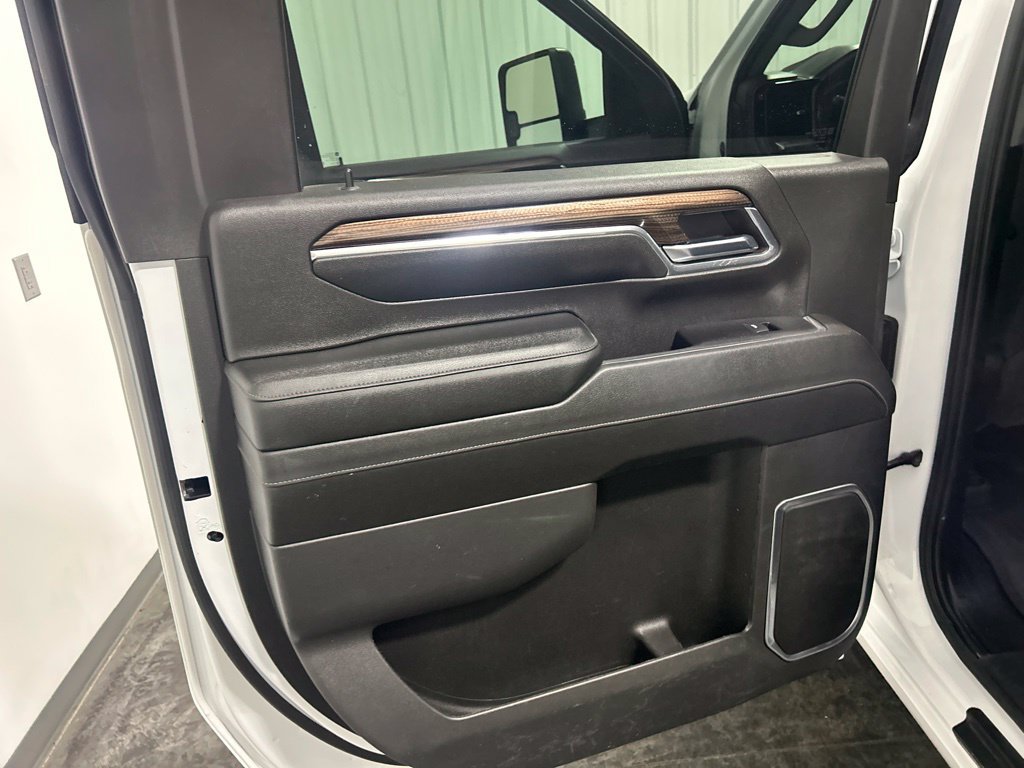 Used 2024 Chevrolet Silverado 2500 LT AWD/4WD image 17