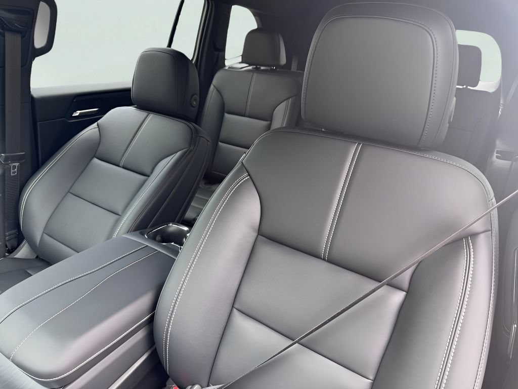 New 2026 GMC Acadia Elevation w/ Elevation Premium Package FWD image 11