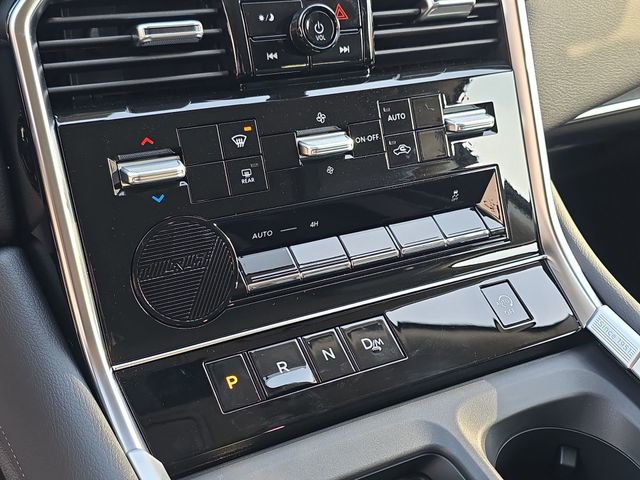 New 2026 Nissan Armada SV image 19