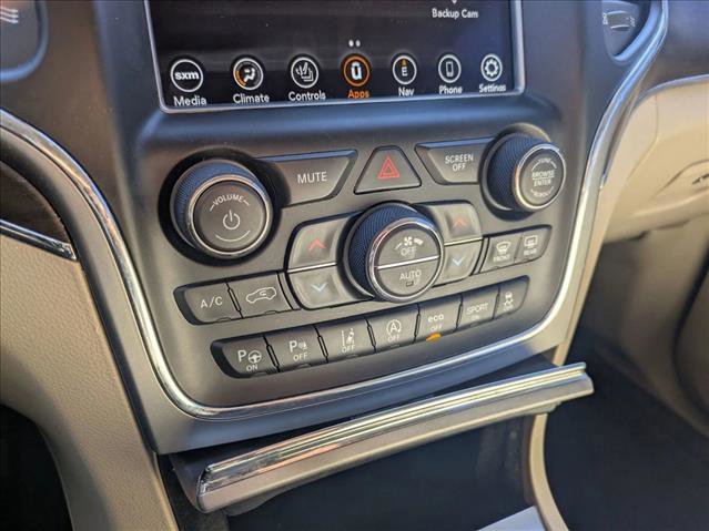 Used 2018 Jeep Grand Cherokee Limited AWD/4WD image 11