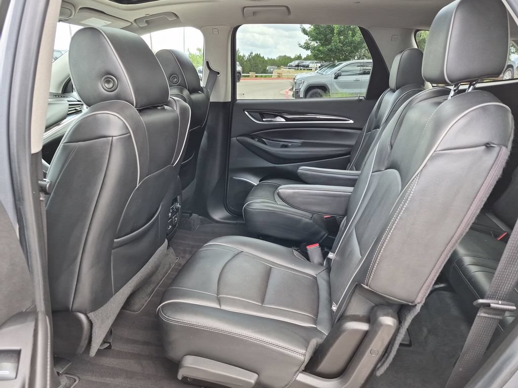 Used 2019 Buick Enclave Avenir w/ Avenir Technology Package FWD image 37