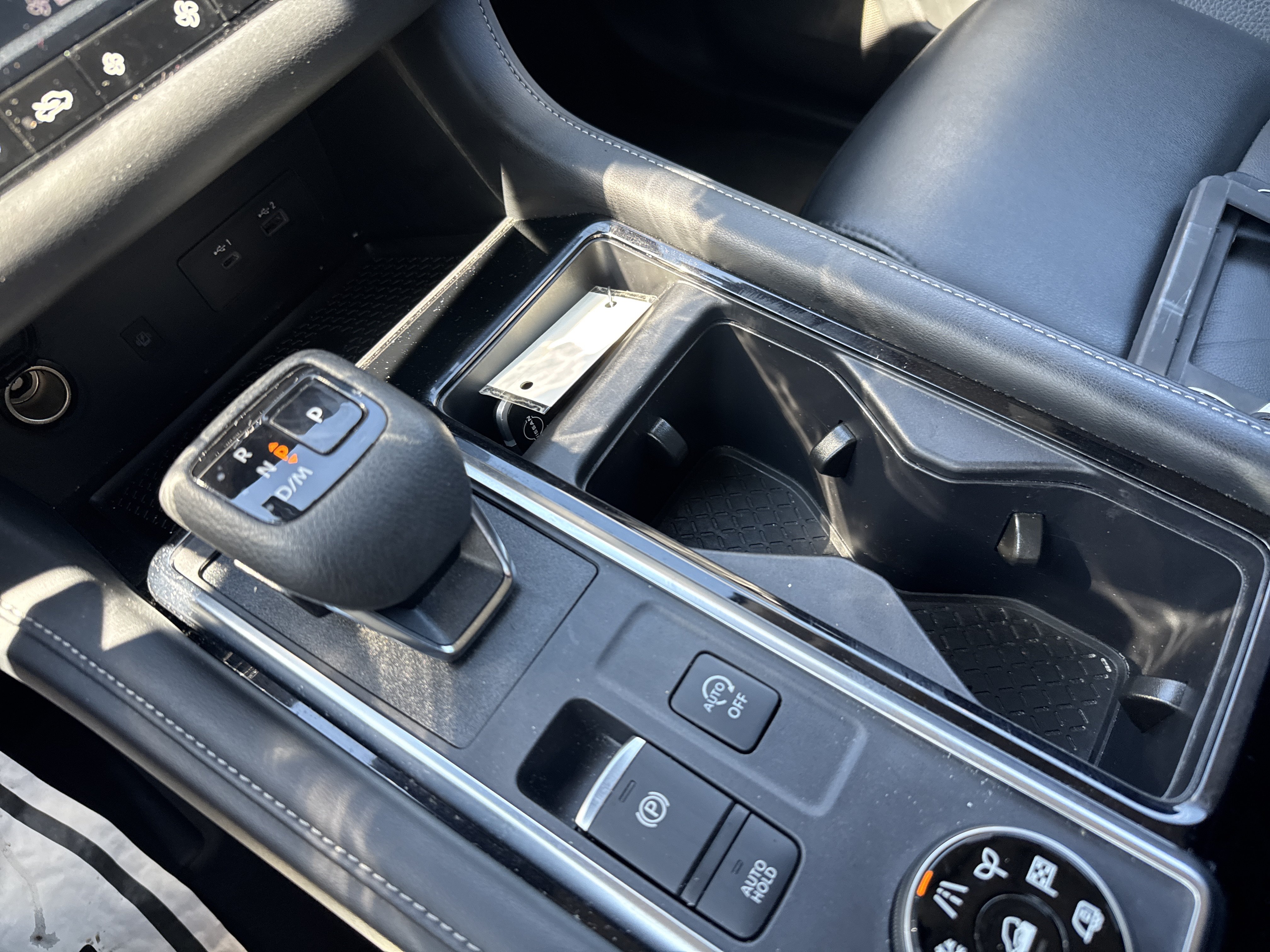 Used 2023 Nissan Pathfinder SL w/ SL Premium Package AWD/4WD image 25