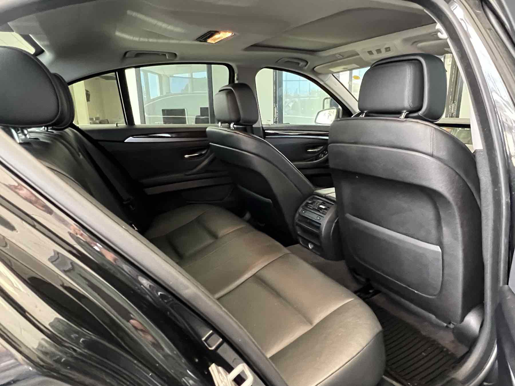 Used 2013 BMW 535i Sedan RWD image 14