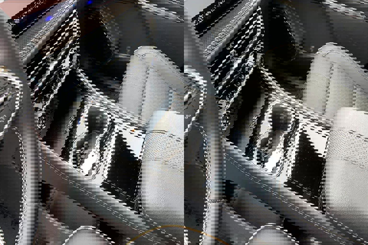 Used 2025 Chevrolet Traverse High Country image 17