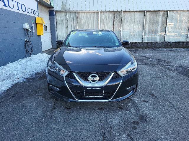 Used 2017 Nissan Maxima Platinum image 4