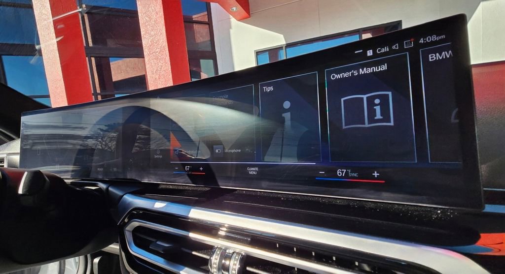 Used 2023 BMW i4 eDrive40 w/ Premium Package image 26