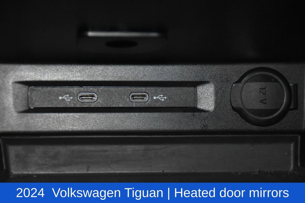 Used 2024 Volkswagen Tiguan SE image 21
