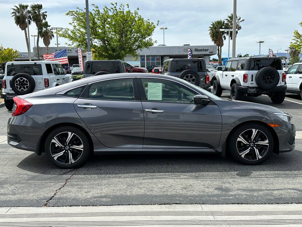 Used 2018 Honda Civic Touring image 7