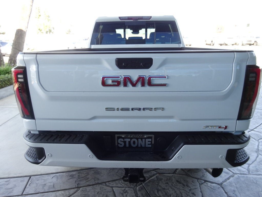 New 2026 GMC Sierra 2500 AT4 w/ AT4 Premium Plus Package AWD/4WD image 6