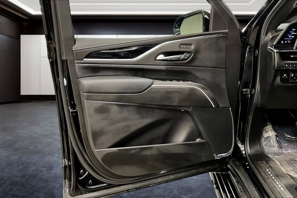Certified 2024 Cadillac Escalade ESV Sport w/ Touring Package image 20