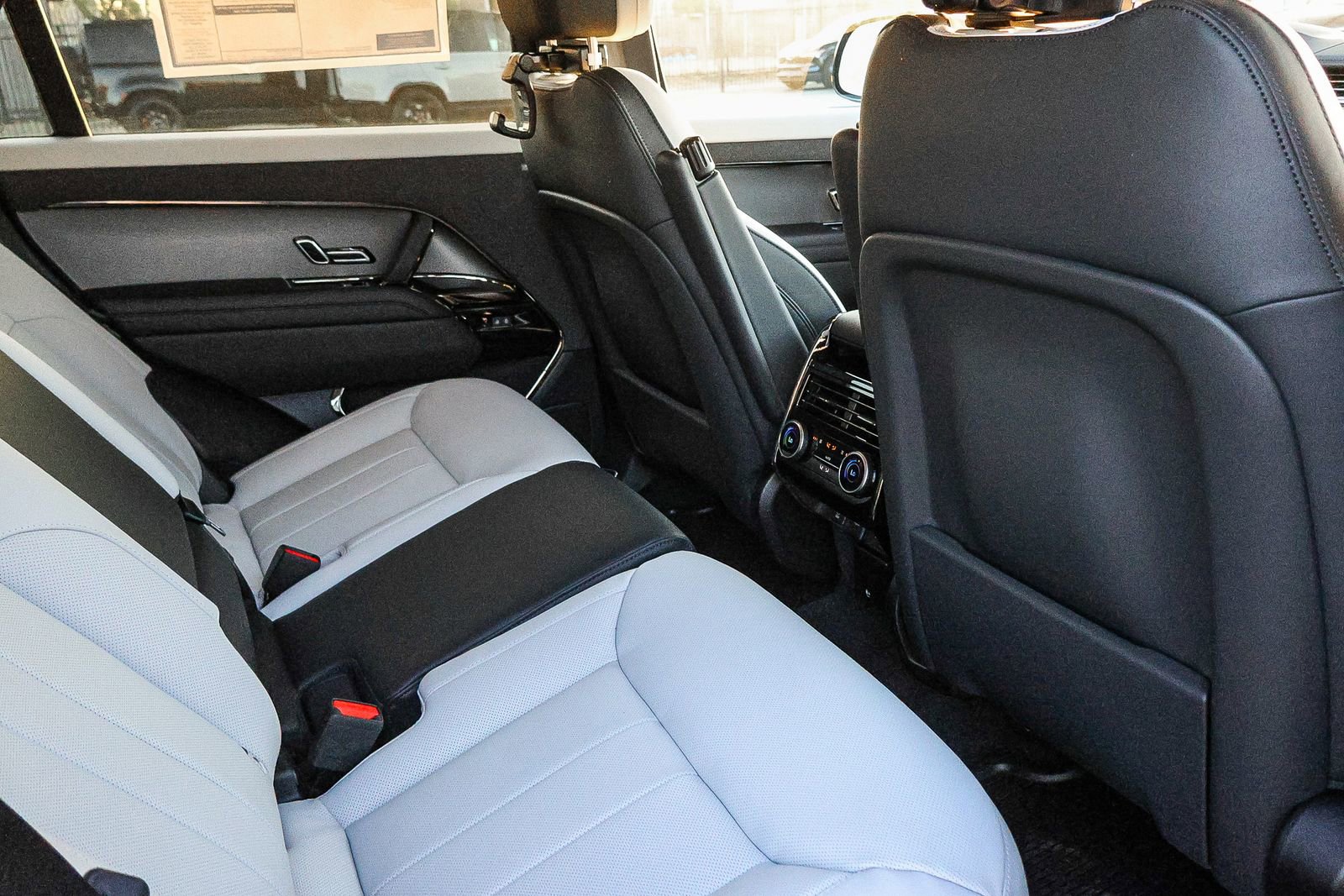 New 2026 Land Rover Range Rover Sport Dynamic SE image 20